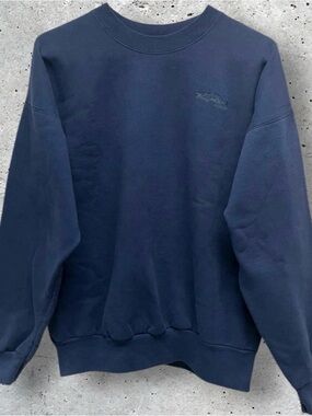 Vintage 1990s Alligator Embroidered Navy Blue Crewneck Sweater // L